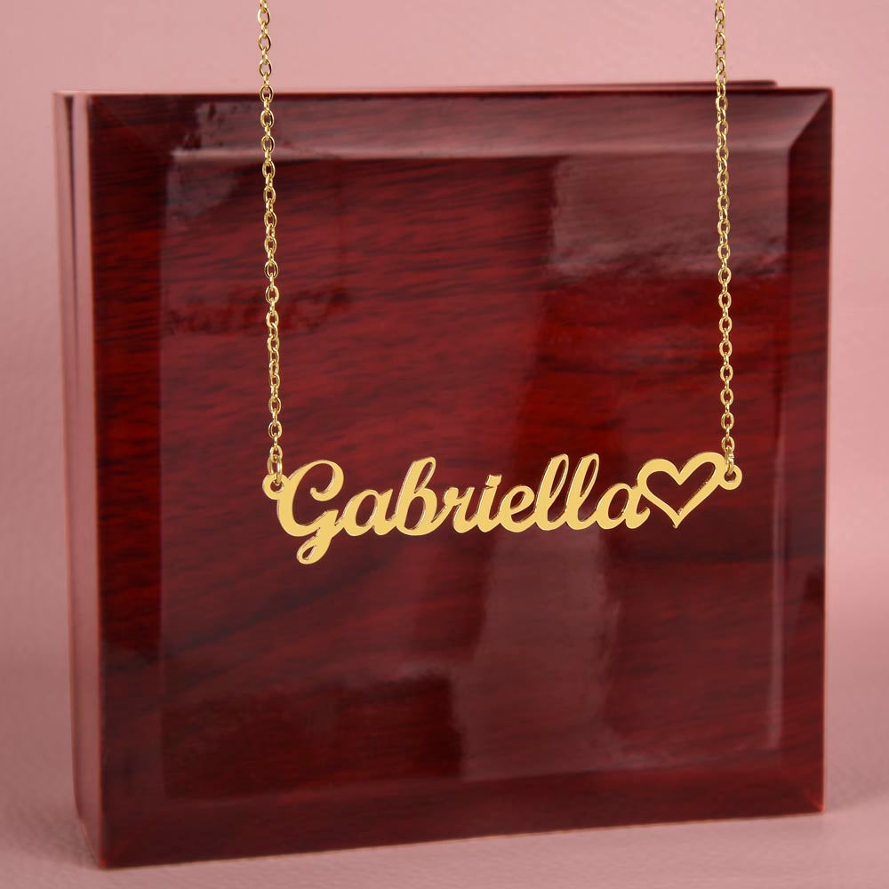 Heart Customizable Name Necklace (Non-Message Card)